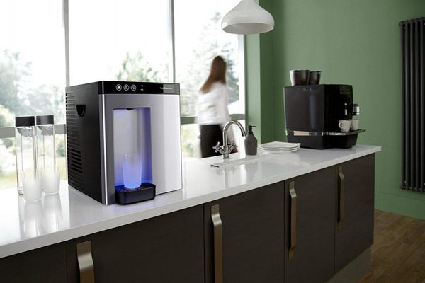 Water filter on bar